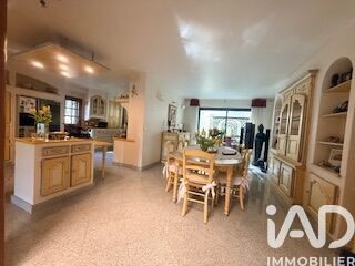  Maison à vendre 6 pièces 237 m²