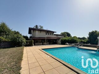  Maison � vendre 7 pi�ces 220 m�