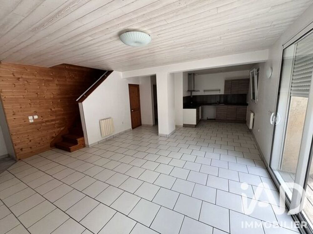 Vente Maison Vente Grange 8 pièces Landeronde
