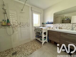  Maison à louer 7 pièces 138 m²
