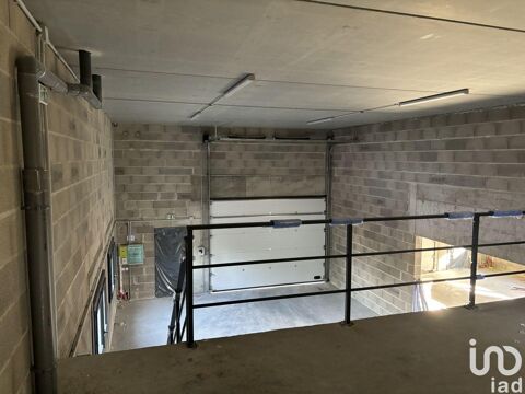   Location Local d'activités 143 m&sup2; 