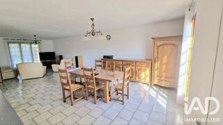  Maison à vendre 9 pièces 243 m²