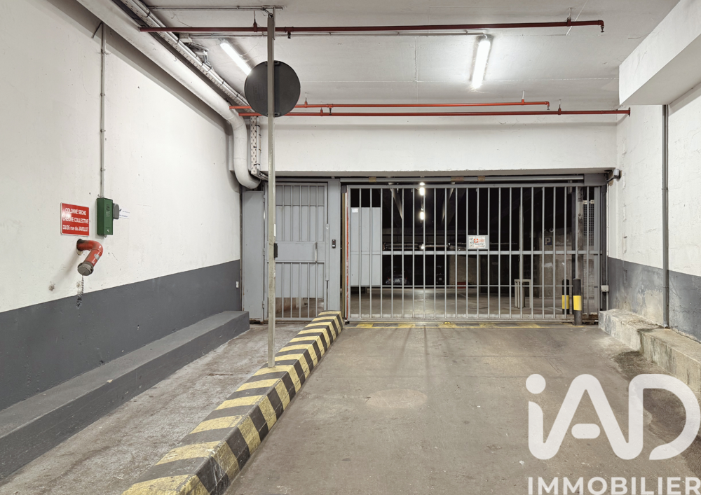 Vente Parking/Garage Vente Parking 18 m&sup2; Paris 13