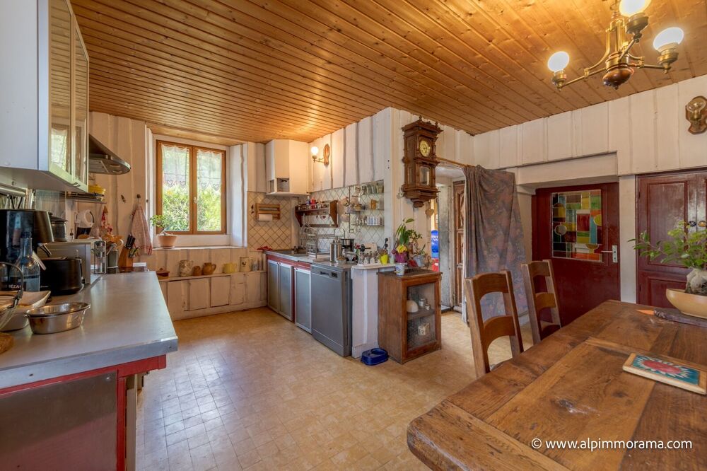Vente Maison Samoëns - Ferme de 303 m2 modulable selon vos envies Samoëns
