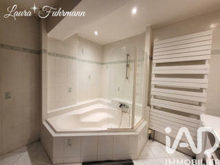  Immeuble à vendre 257 m²