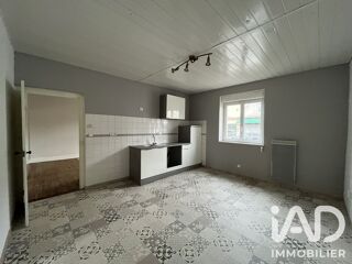 Vente Maison Vente Maison de ville 4 pièces Terres-de-haute-charente