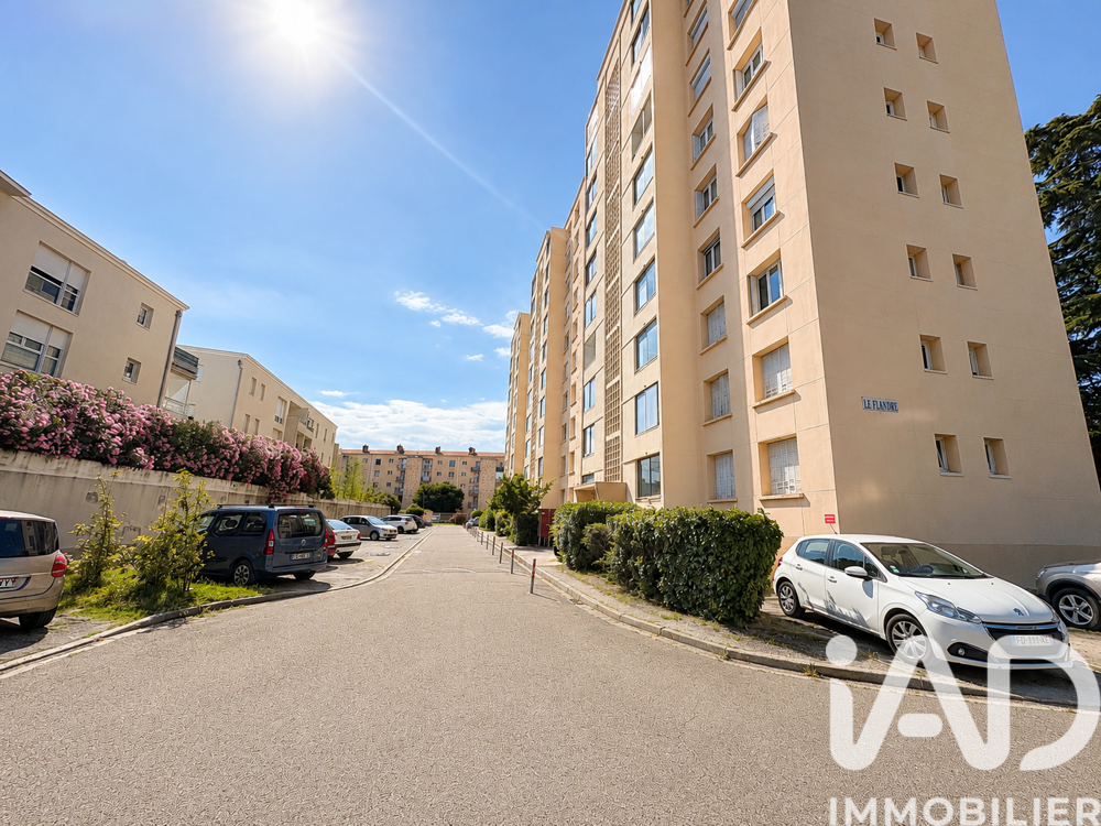 vente Appartement - 3 pièce(s) - 64 m² Nîmes (30000)