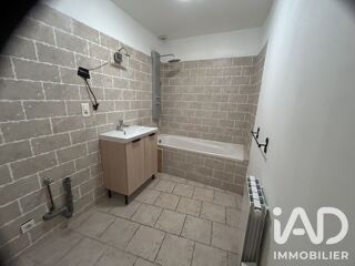  Appartement à louer 3 pièces 70 m²