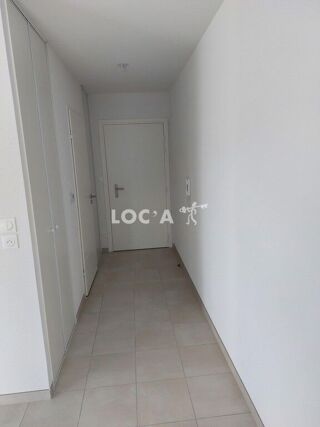  Appartement à louer 1 pièce 28 m²