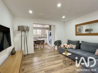  Appartement à louer 4 pièces 77 m²