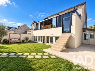  Maison à vendre 8 pièces 182 m²
