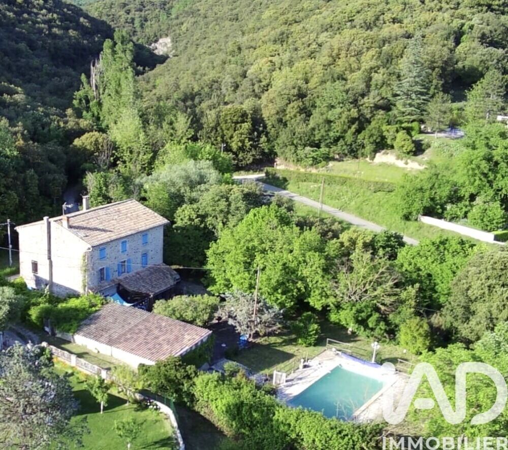 Vente Maison de campagne 8 pièces