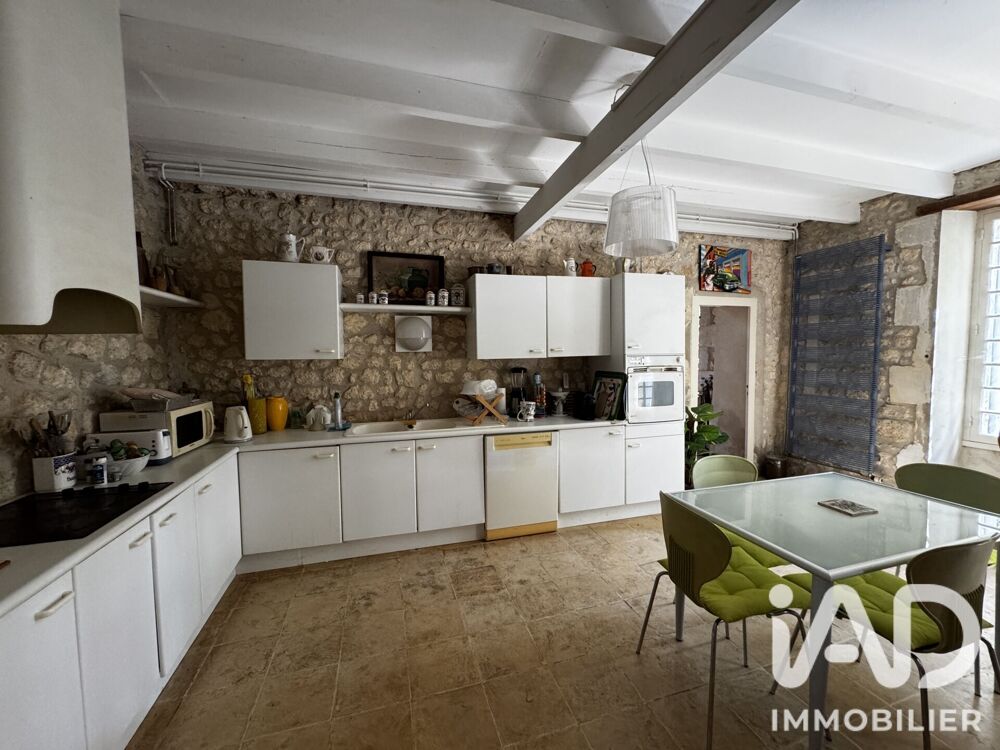 Vente Maison Vente Maison de campagne 10 pièces Saint-bonnet-sur-gironde