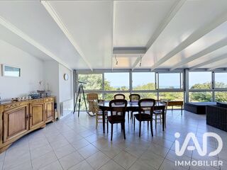  Maison à vendre 10 pièces 214 m²