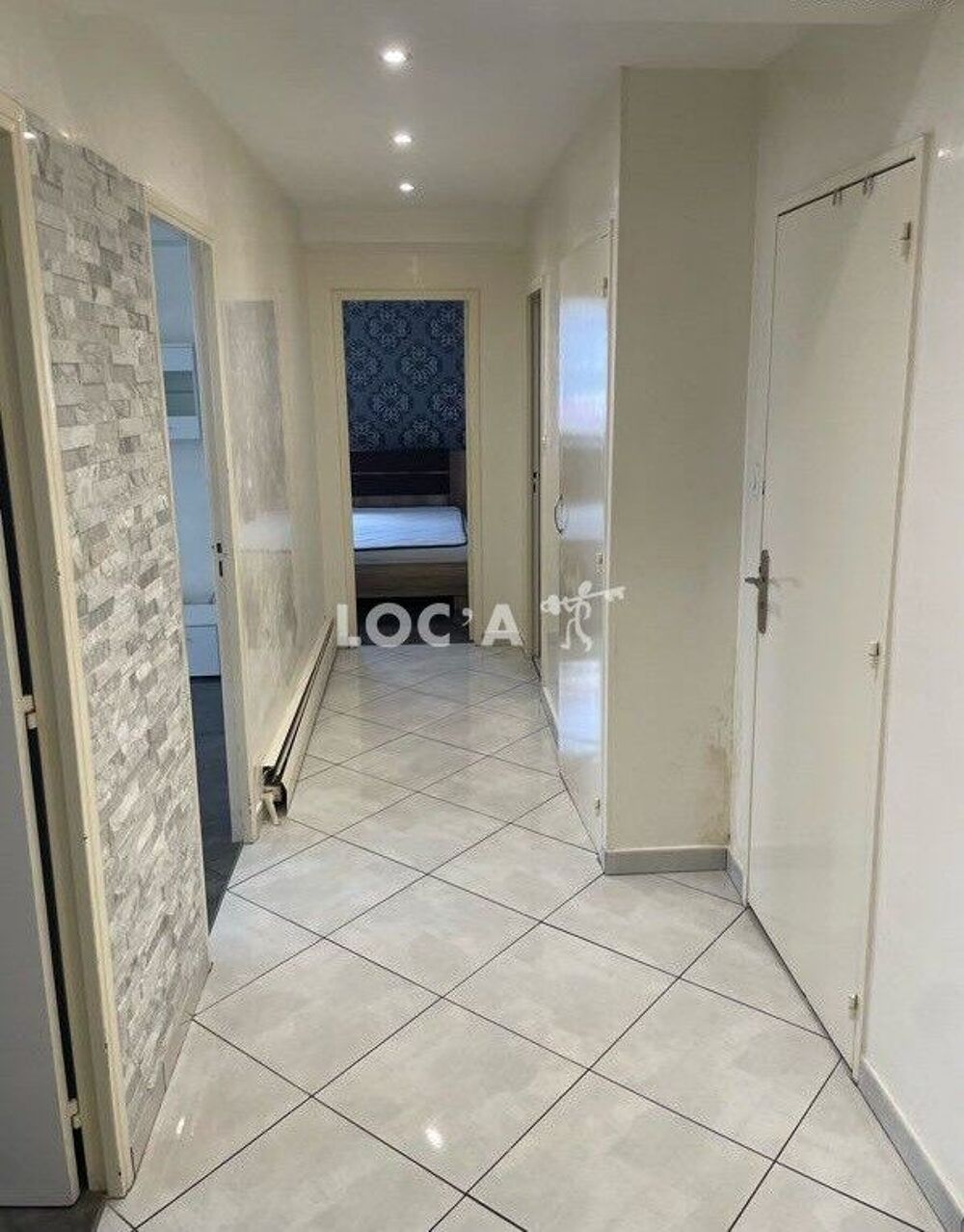 location Appartement - 4 pièce(s) - 76 m² Chenôve (21300)