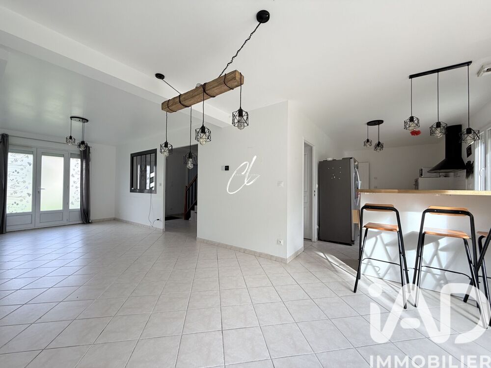 Vente Maison Vente Maison traditionnelle 6 pièces Moret-loing-et-orvanne