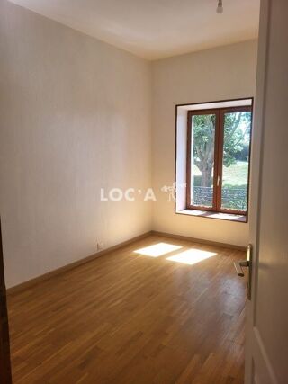  Appartement à louer 3 pièces 60 m²