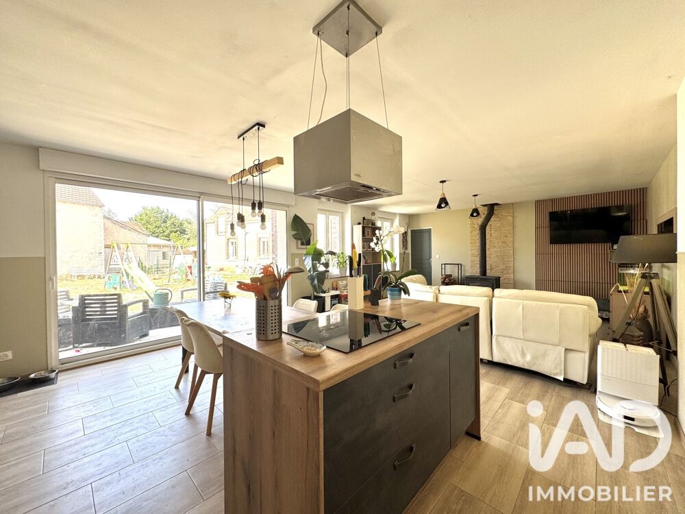 Vente Maison Vente Ferme 10 pièces Poligny