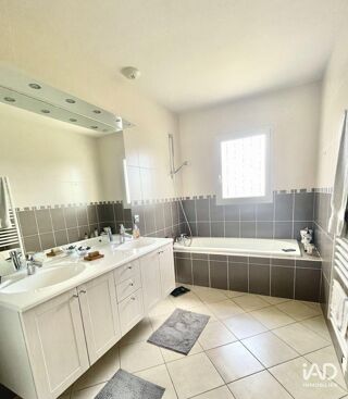  Maison à vendre 4 pièces 177 m²