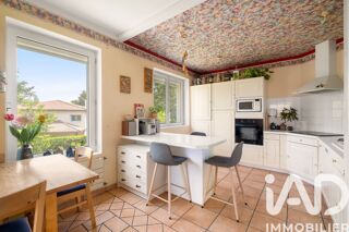  Maison � vendre 9 pi�ces 260 m�