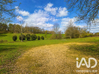  Terrain à vendre 7689 m²