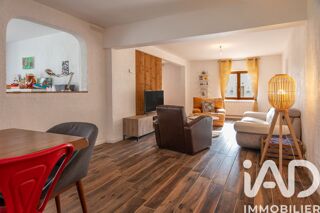 Maison 8 pièces 184 m² · à Chailly-lès-Ennery · 184 m² · 239 000 €