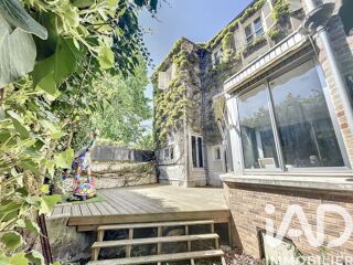  Maison à vendre 11 pièces 282 m²