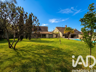  Maison à vendre 11 pièces 269 m²