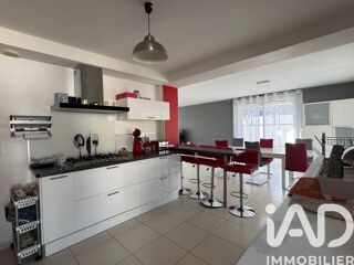  Maison � vendre 10 pi�ces 205 m�