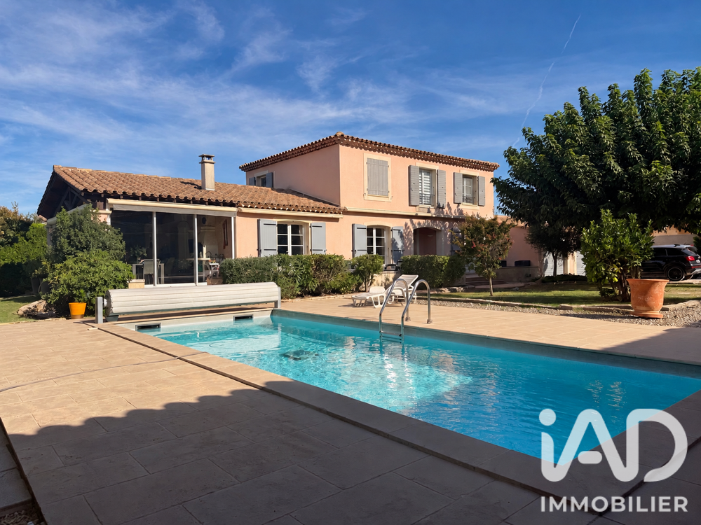 Vente Maison Vente Maison traditionnelle 7 pièces Lamanon