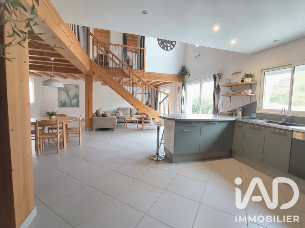 Vente Maison Vente Maison de village 6 pièces Bouguenais