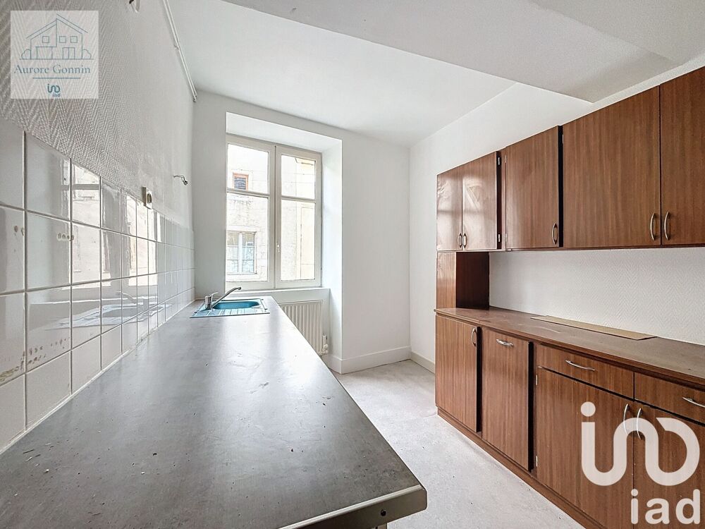 Vente Immeuble Vente Immeuble 200 m&sup2; Saint-pierre-le-moûtier