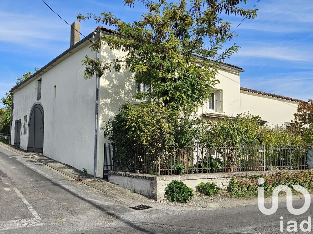 Maison 5 pièces 98 m² · à Saint-Fort-sur-le-Né · 98 m² · 159 000 €
