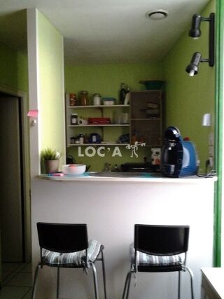  Appartement à louer 2 pièces 33 m²