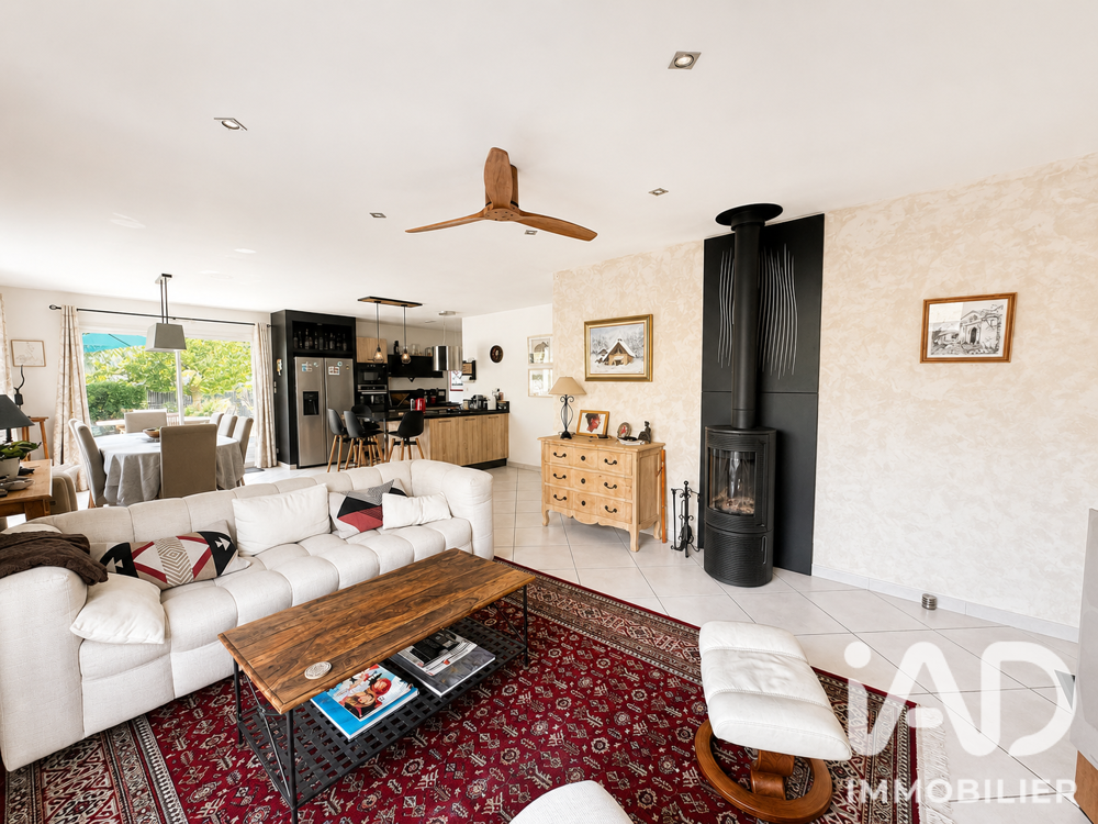 Vente Maison traditionnelle 6 pièces