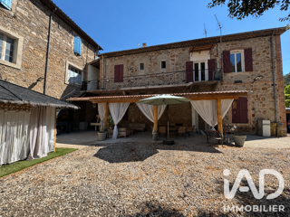  Maison à vendre 10 pièces 238 m²
