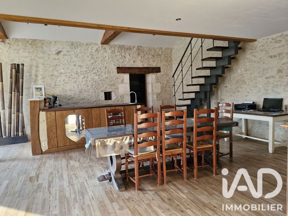 Vente Maison Vente Maison de village 6 pièces Vélines