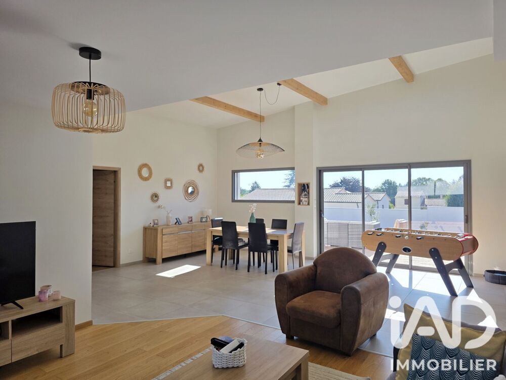 Vente Maison Vente Maison/villa 5 pièces Mornac