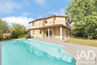  Maison à vendre 7 pièces 232 m²