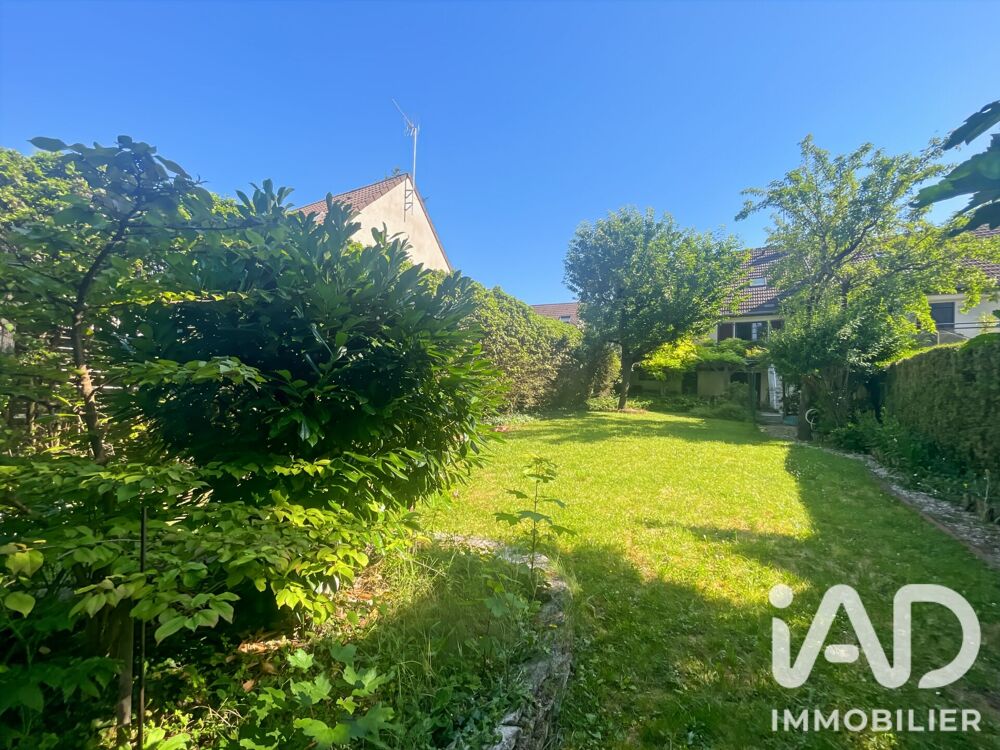 Vente Maison Vente Maison traditionnelle 6 pièces Montfermeil