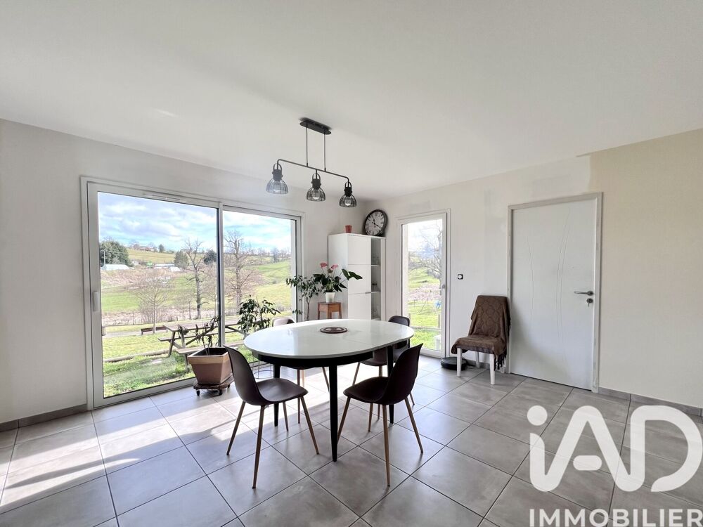 Vente Maison Vente Maison/villa 5 pièces Saint-clément-les-places
