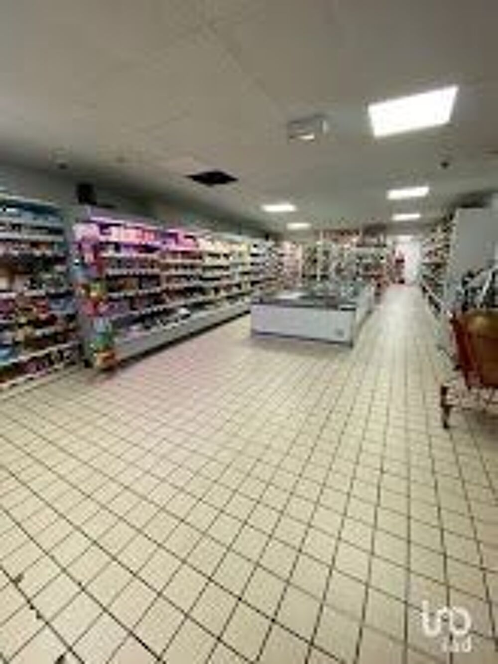   Vente Boutique/Local commercial 150 m&sup2; 