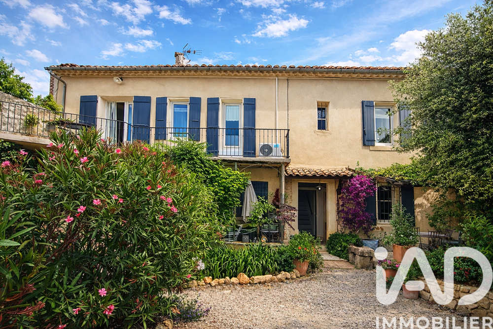vente Maison - 9 pièce(s) - 260 m² Sérignan-du-Comtat (84830)