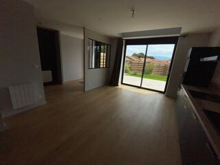  Maison à louer 4 pièces 134 m²