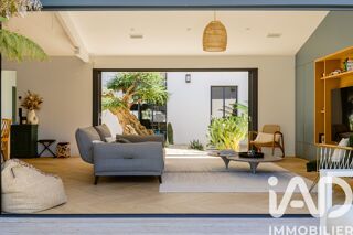  Maison à vendre 8 pièces 215 m²