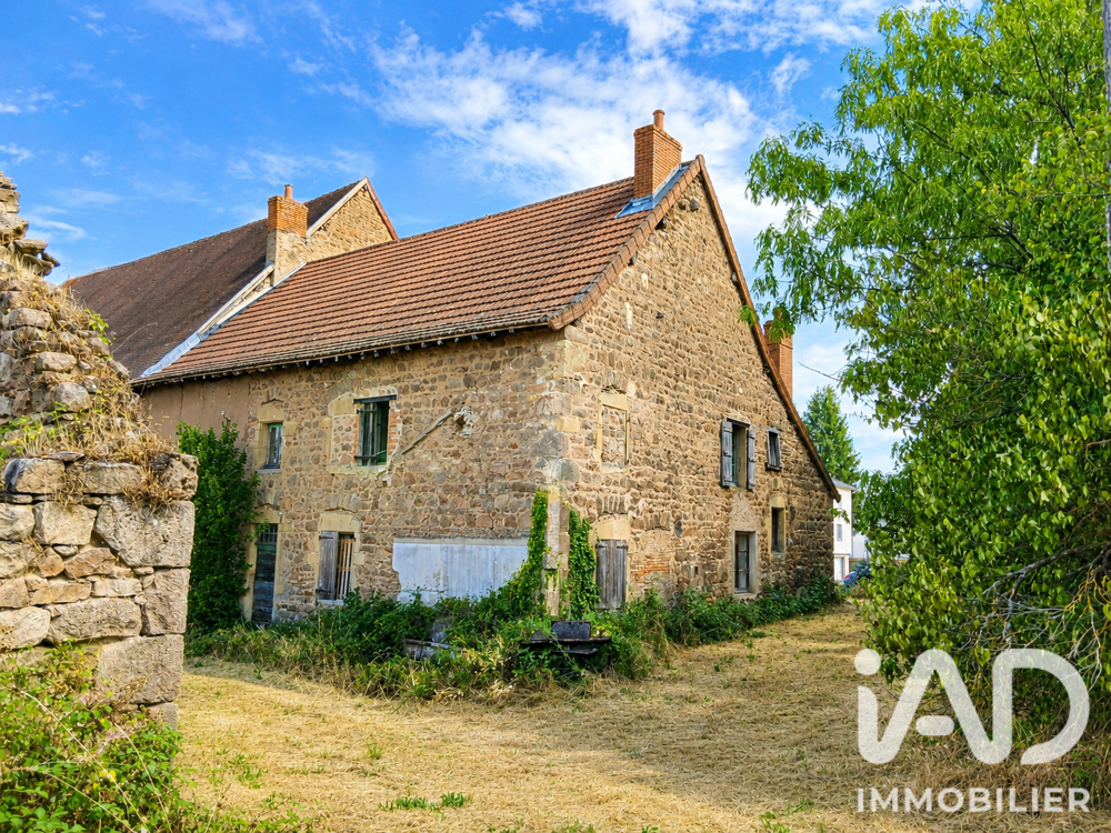 Vente Maison Vente Ferme 11 pièces La clayette