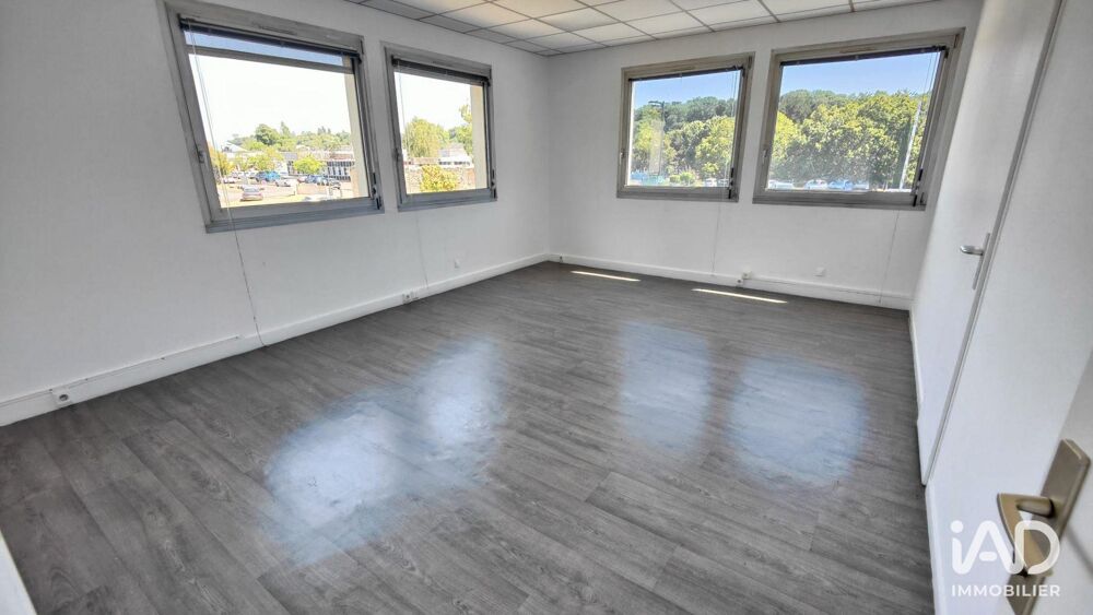   Location Bureaux 365 m&sup2; Saint-avertin