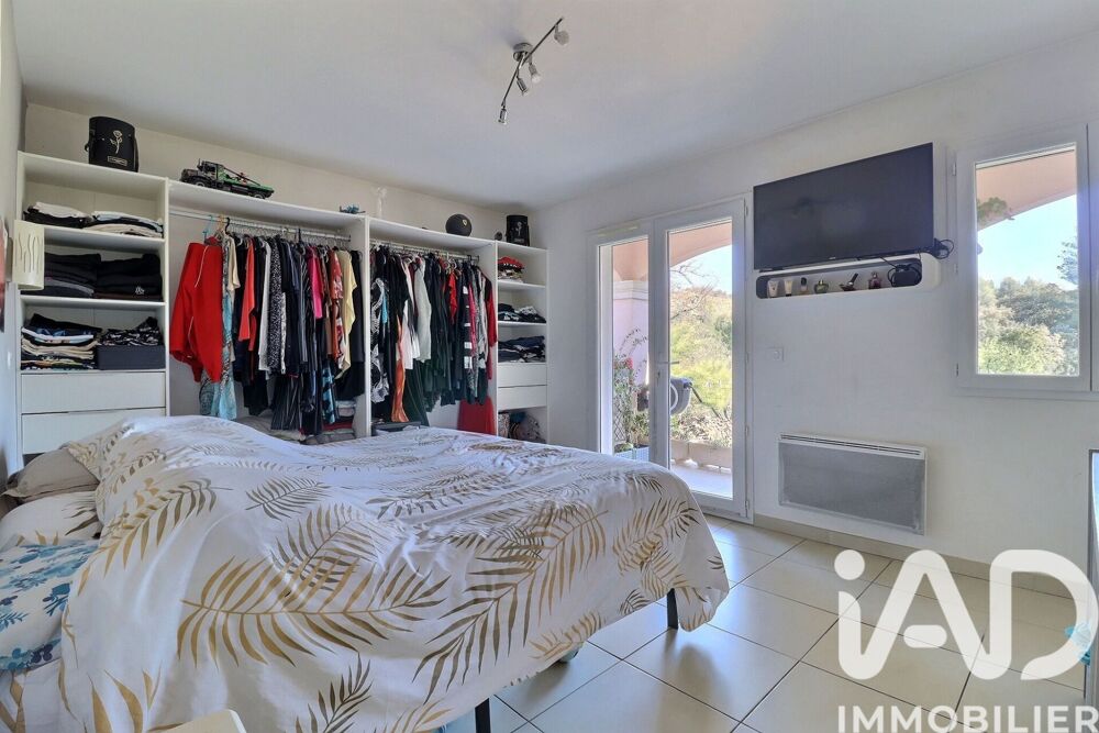 à vendre  Maison La Cadière-d'Azur (83740)