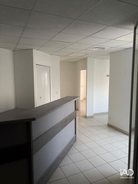   Location Local d'activités 97 m&sup2; 