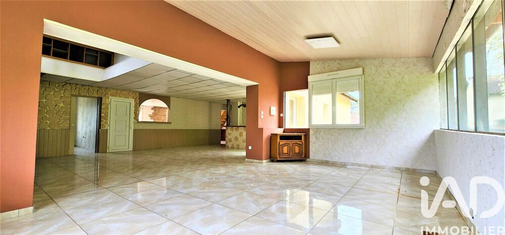 Vente Maison Vente Maison/villa 8 pièces Marchaux-chaudefontaine